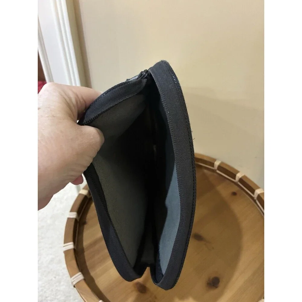 Belkin Padded 13